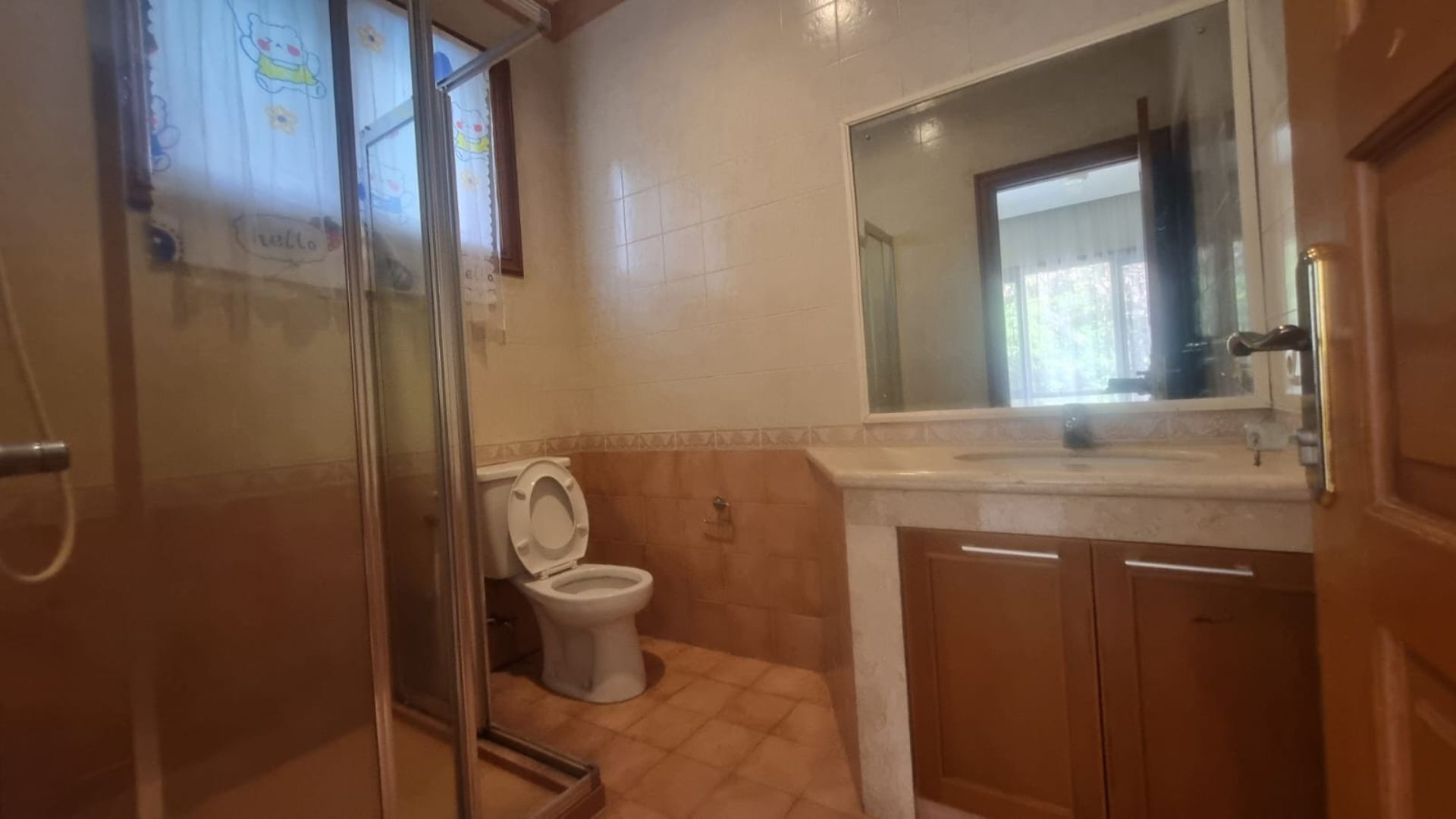 Sophisticated 4BR Family Living – Pondok Indah