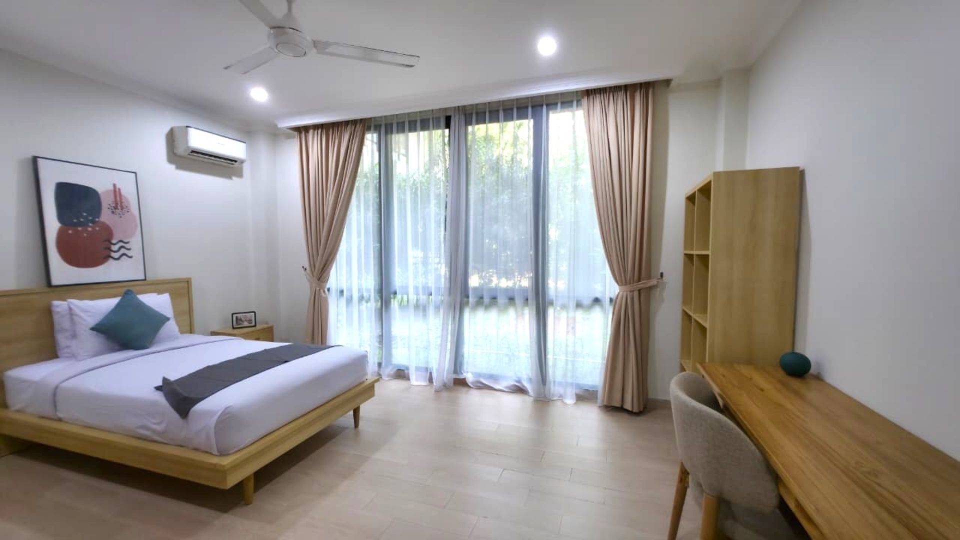Prestigious 3BR Residence at Executive Paradise