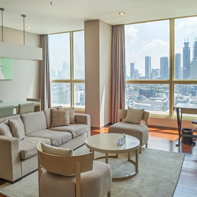 FRASER MENTENG-3BR-LIVING AREA