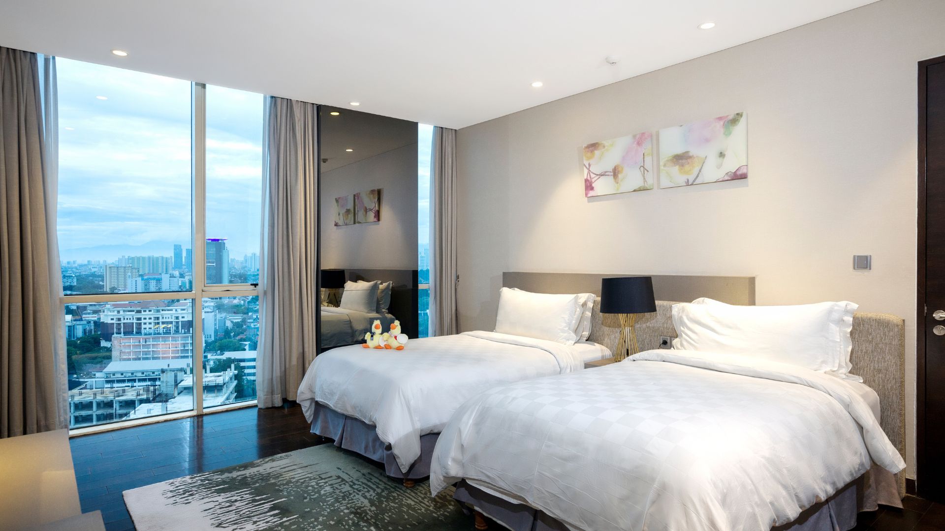 FRASER MENTENG-4BR-BEDROOM 1 FRASER MENTENG-4BR-BEDROOM 1