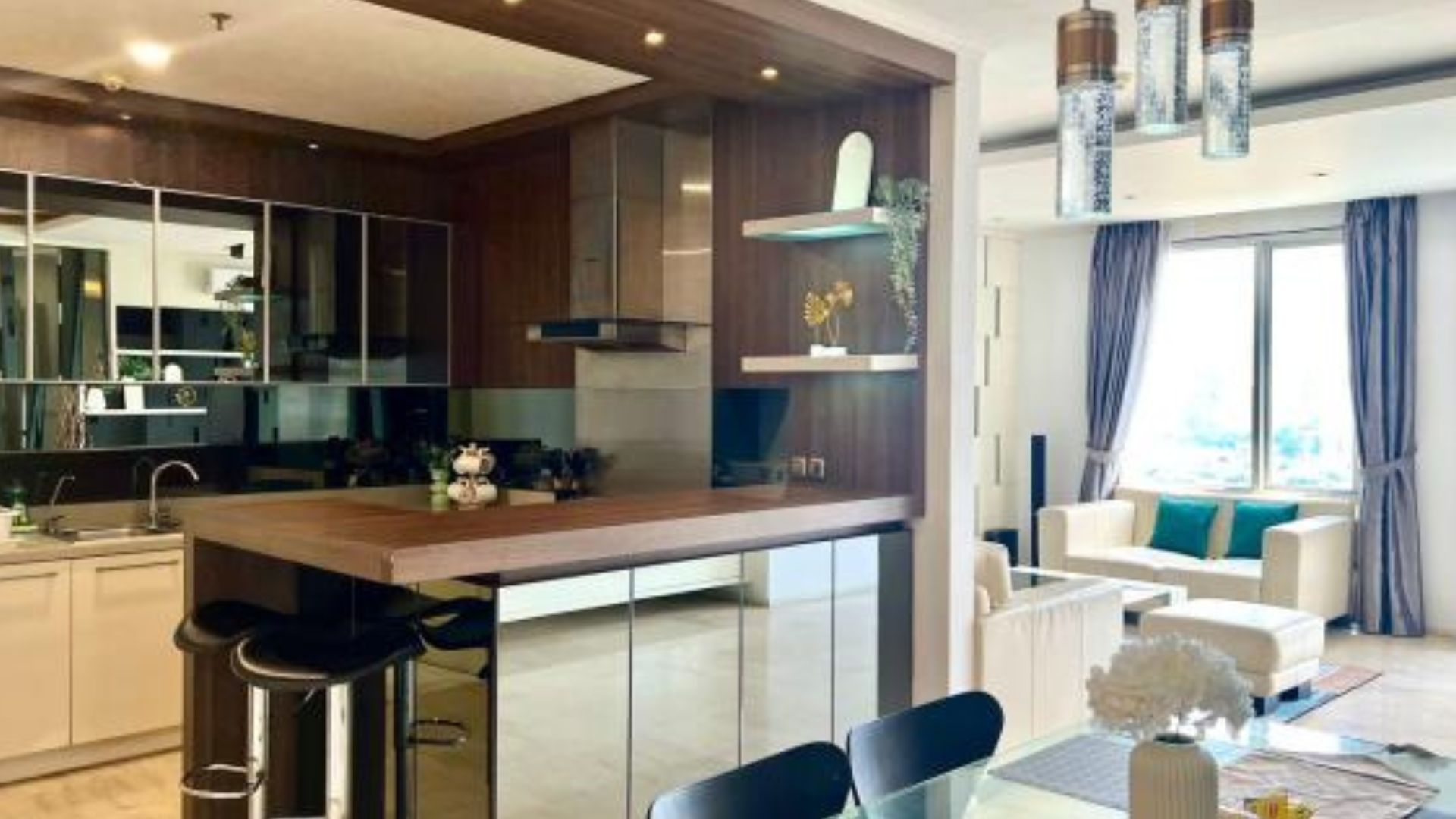 Stylish 3BR City Living at FX Residence