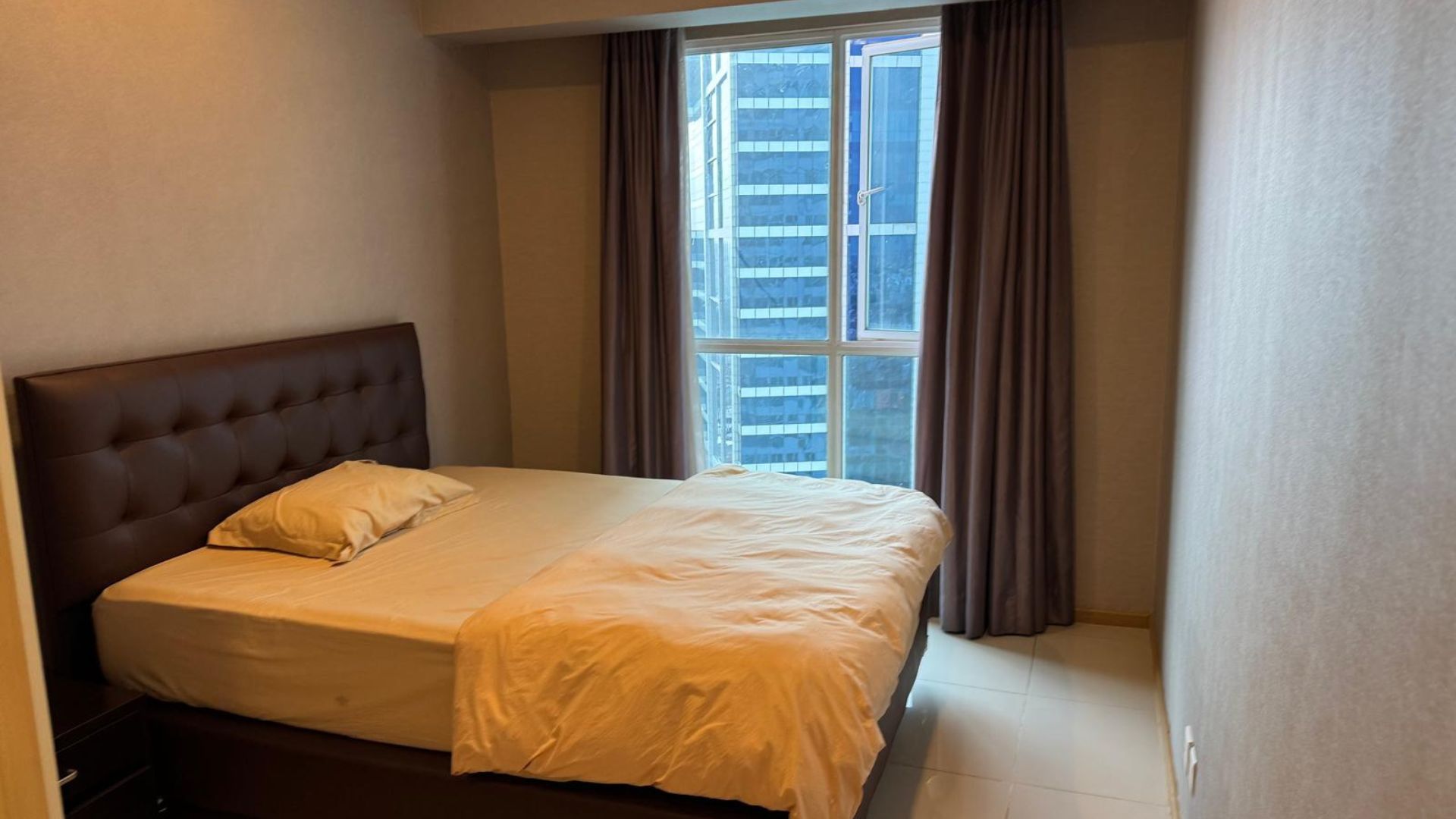 GANDARIA HEIGHTS-3+1BR-BEDROOM 1 Spacious 3+1BR Living at Gandaria Heights