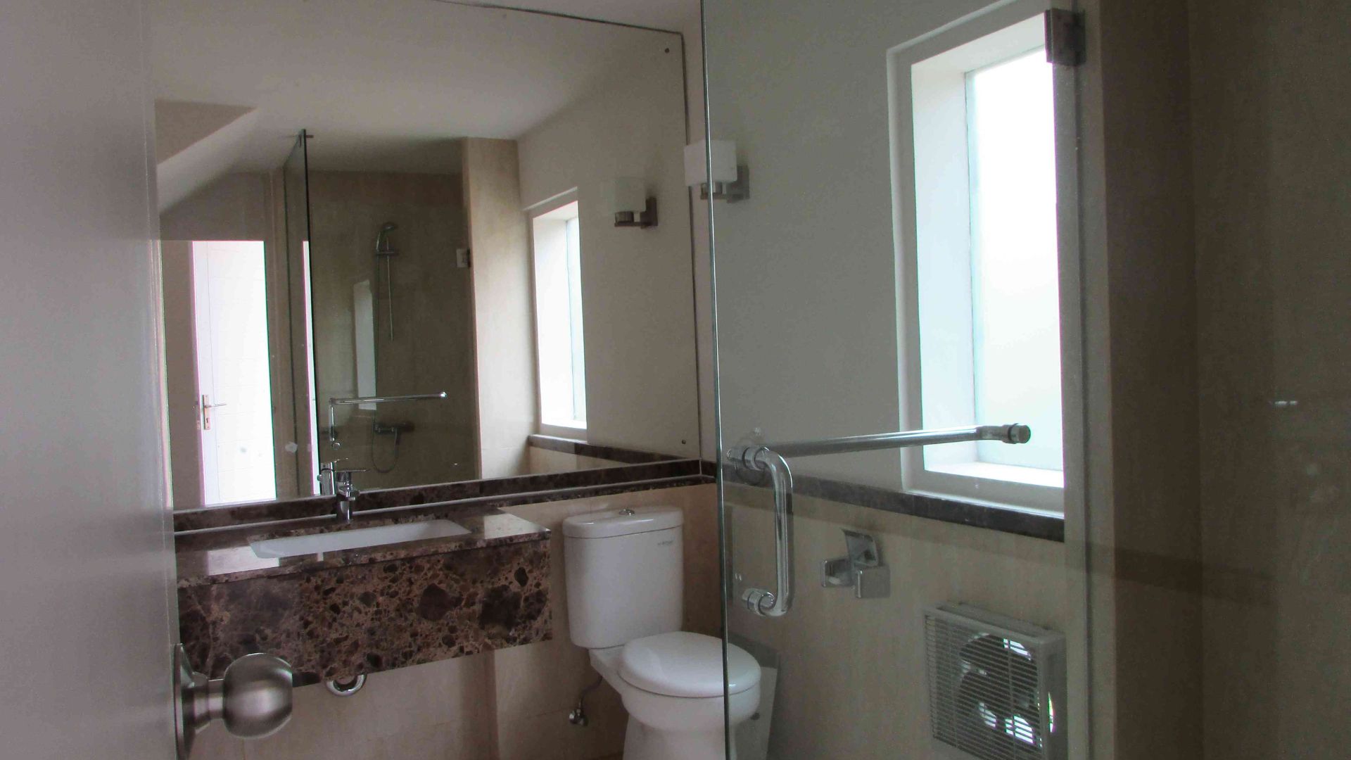 Prestigious 4BR Home for Long-Term Stay – Cilandak