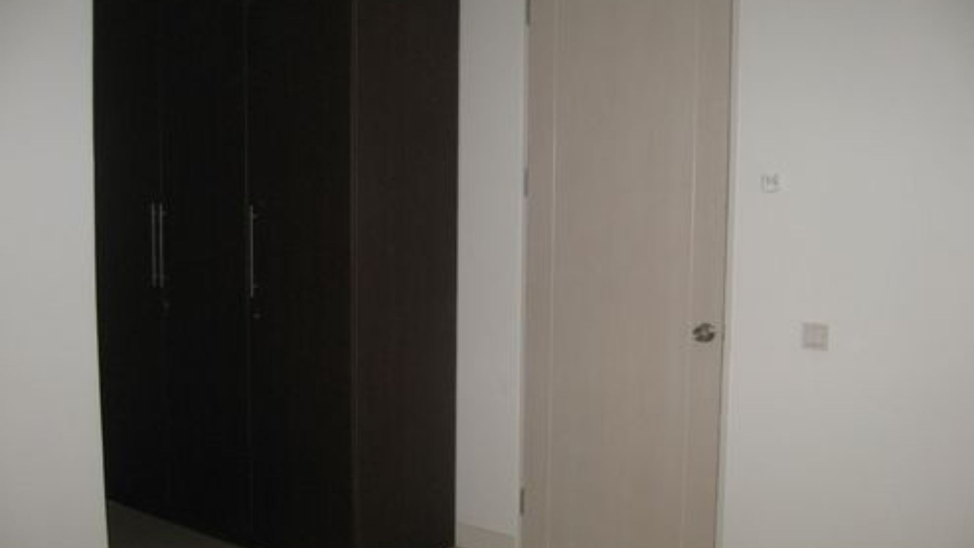 HAJI JAYA 12-4BR-BEDROOM 1 (2) Stylish 4BR Home with Practical Layout – Cilandak