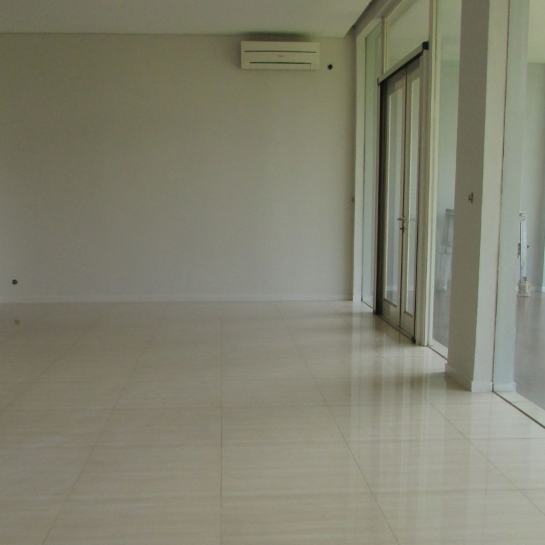 HAJI JAYA 12-4BR-DINING AREA