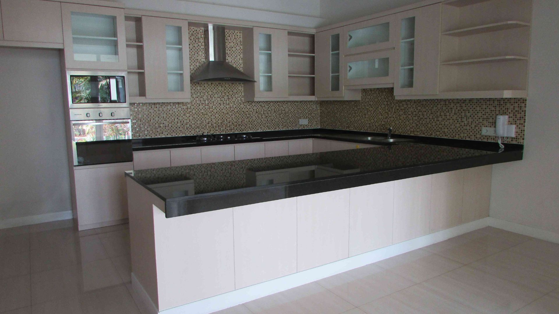 Prestigious 4BR Home for Long-Term Stay – Cilandak