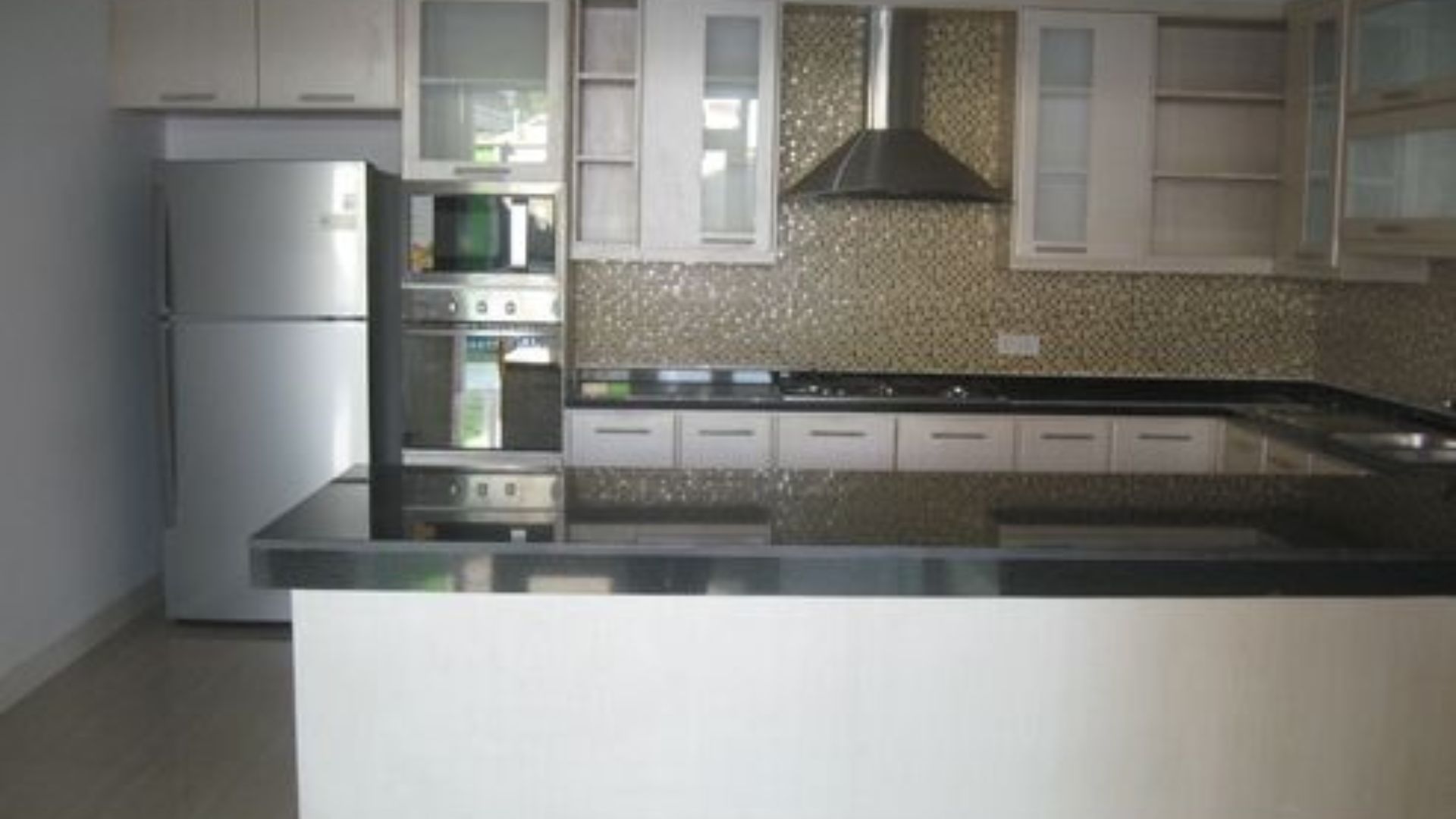 Well-Planned 4BR Home for Family – Cilandak