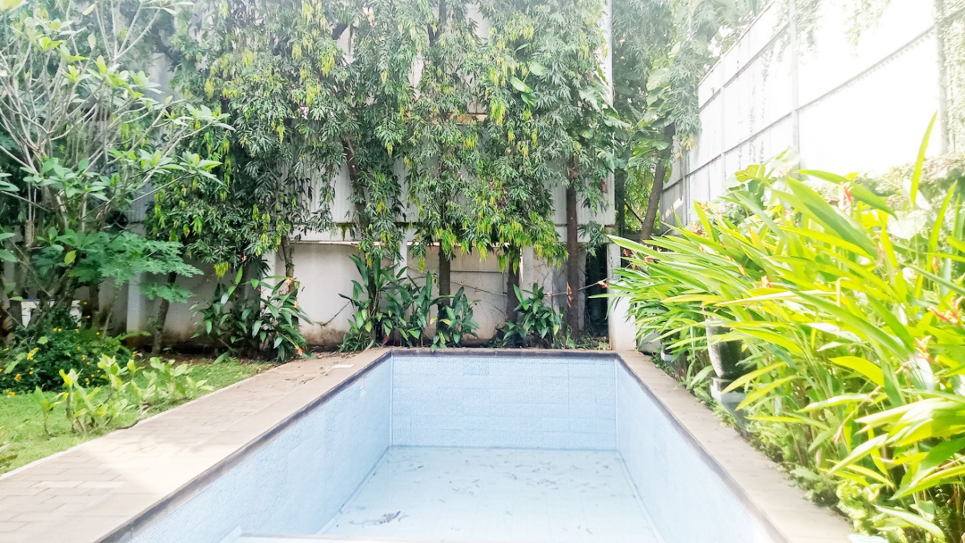 Luxury 4BR Home for Family Living – Cilandak