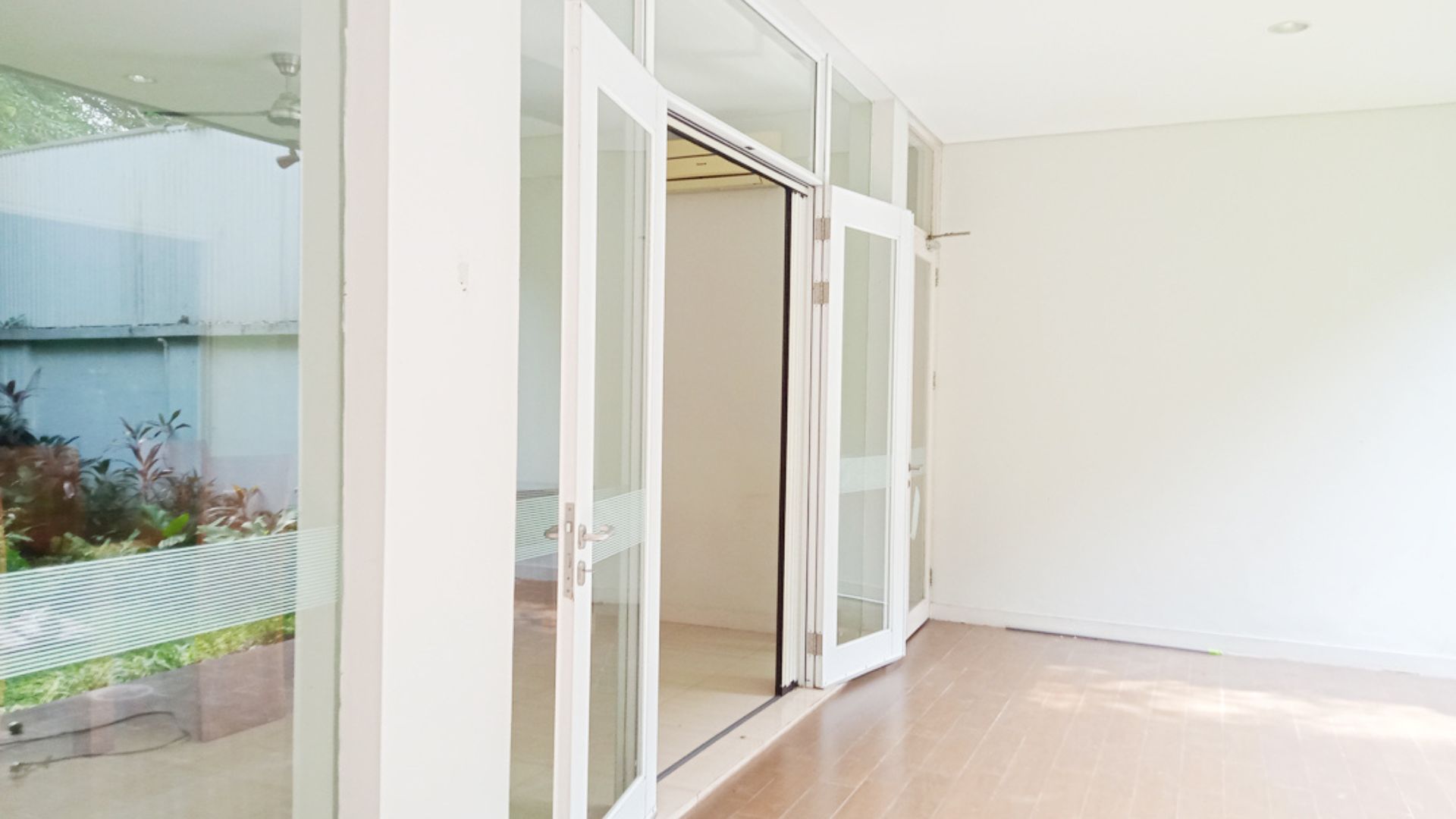 Luxury 4BR Home for Family Living – Cilandak