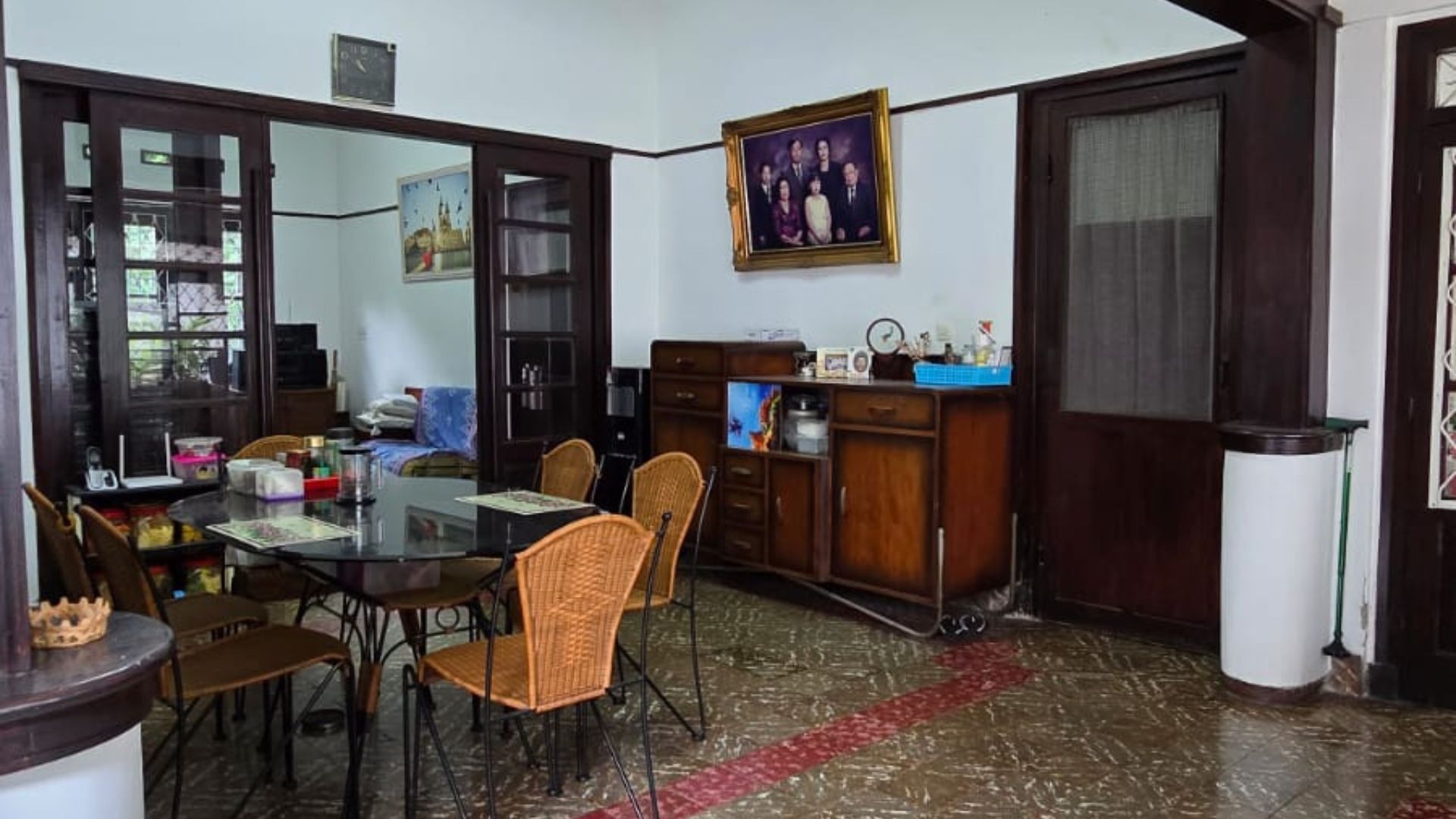 HANGTUAH I-6BR-DINING AREA 2 Modern 6BR Residence for Family Comfort – Kebayoran Baru