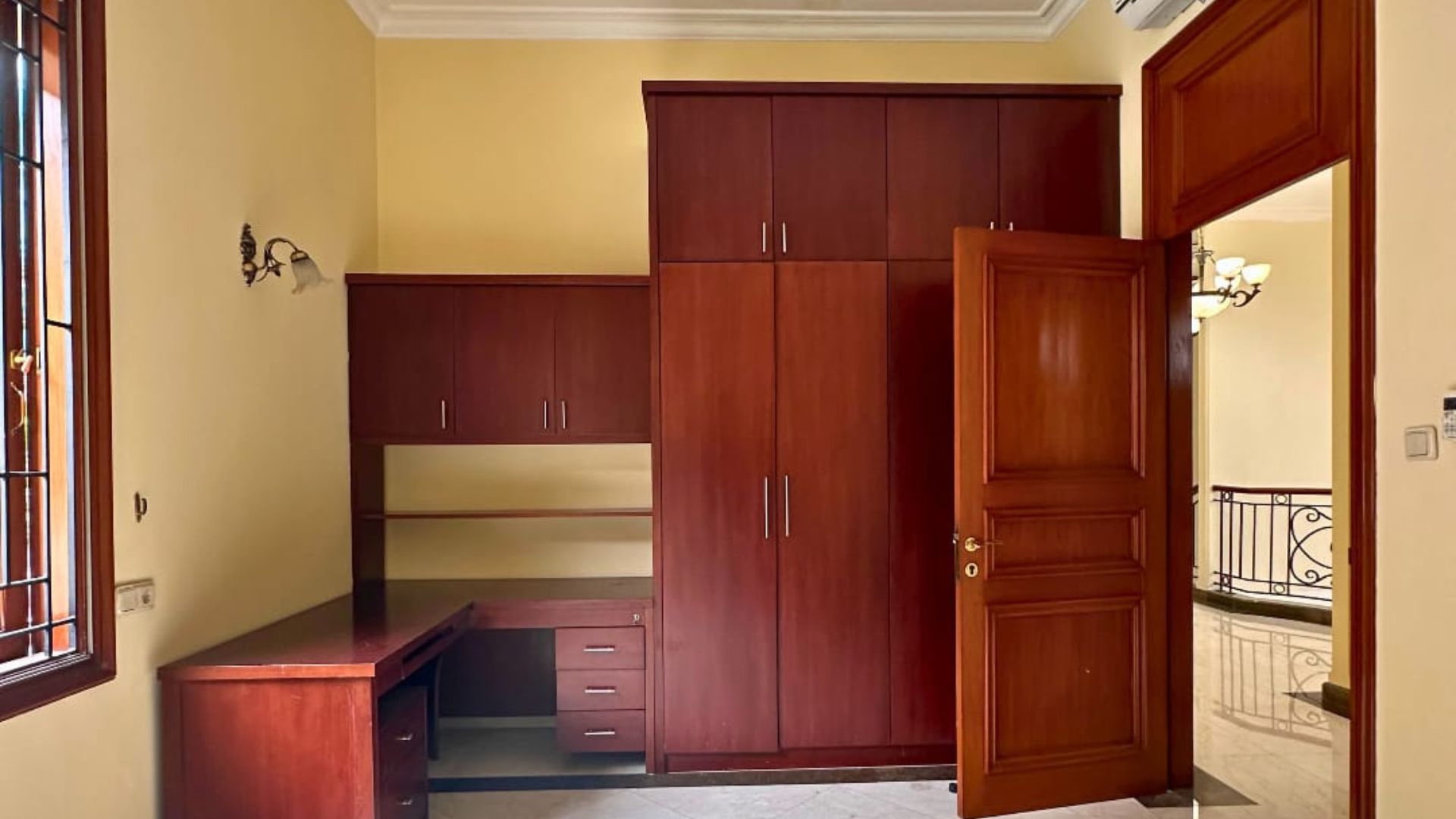 Refined 4BR Home for Urban Families – Kebayoran Baru