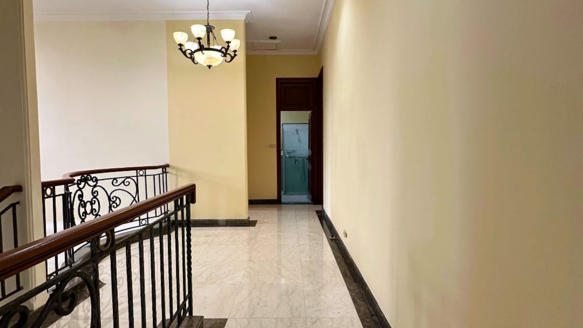 Refined 4BR Home for Urban Families – Kebayoran Baru