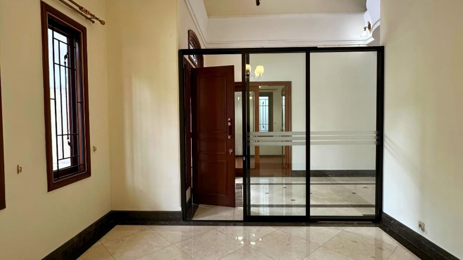 Refined 4BR Home for Urban Families – Kebayoran Baru