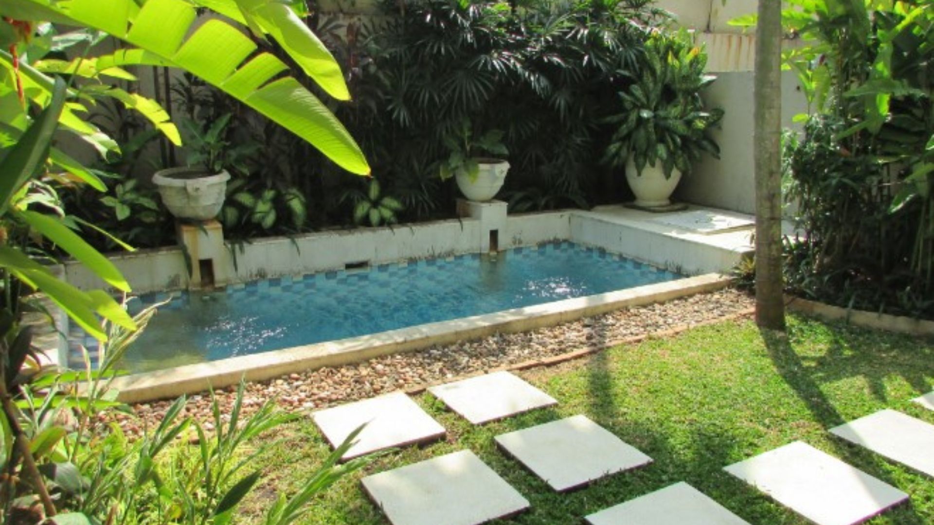 Modern and Luxury 3BR Home – Kemang