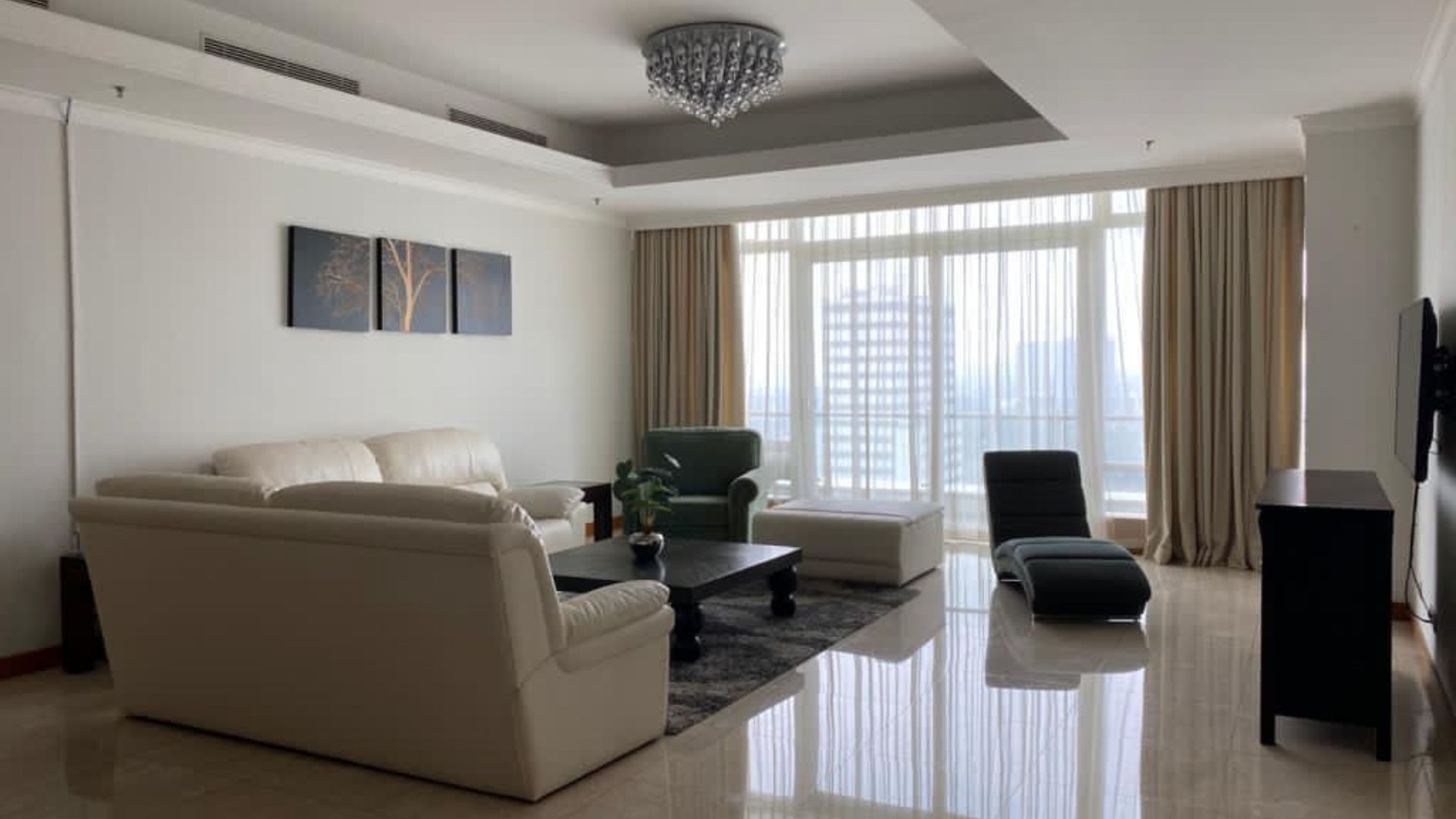 KEMPINSKI PRIVATE RESIDENCE-2BR-LIVING AREA