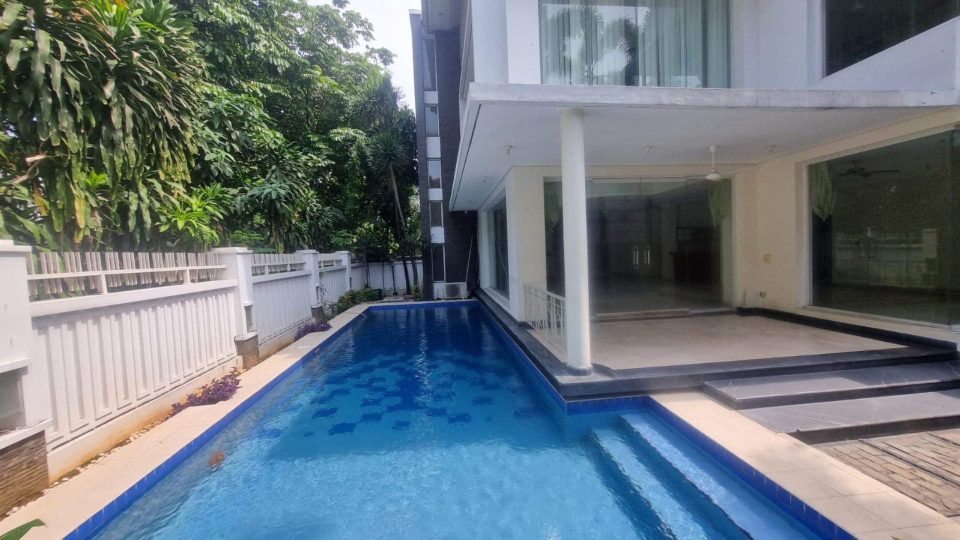 KENCANA INDAH 2 TF 1 NO.1-4BR-SWIMMING POOL ANGLE 1 Exclusive 4BR Private Home at Pondok Indah