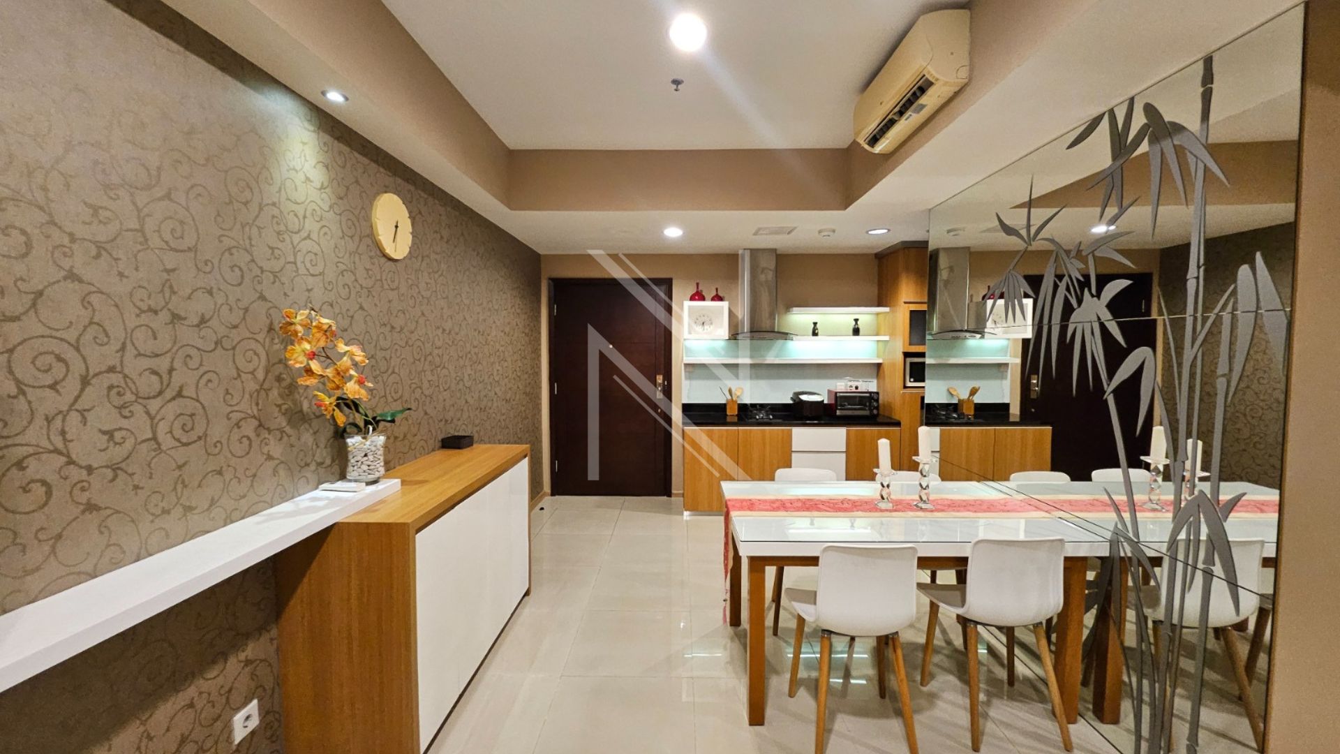 KUNINGAN – NO CSGR057 – DINING-AREA_KITCHEN-AREA Stylish 2BR Living at Casa Grande Residence