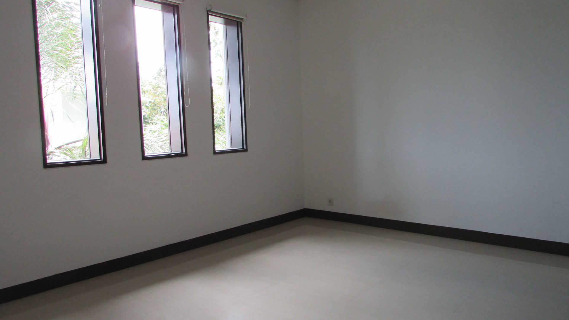 Prestigious 4BR Living Home in Cilandak