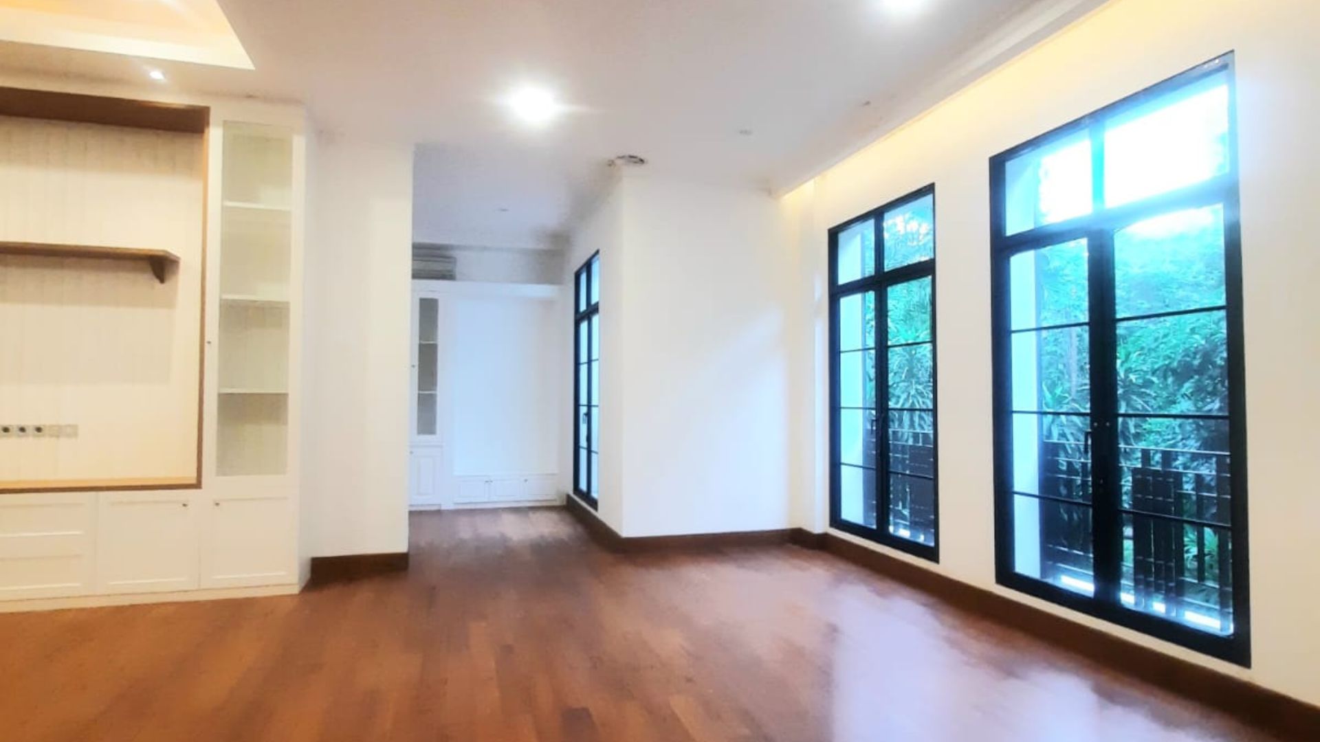 Kebayoran Baru - Cisanggiri No 11 - Another Bedroom.jpg