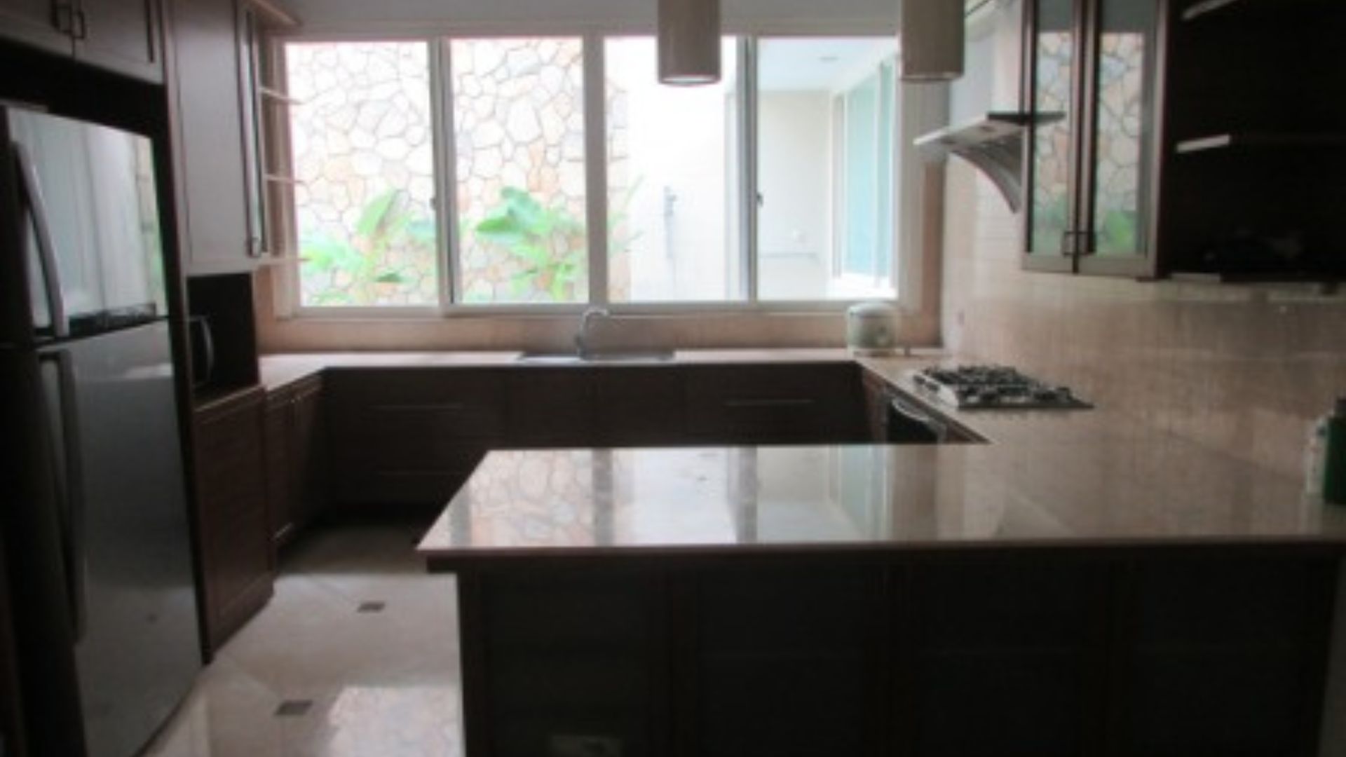 Kencana Permai 2 No.20-4BR-KITCHEN AREA Elegant 4BR Family Stay in Pondok Indah