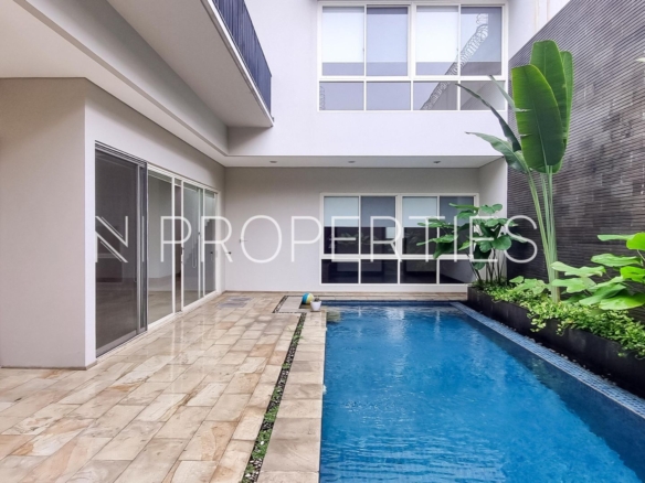 Kencana Permai 5 No.50-4BR-SWIMMING POOL