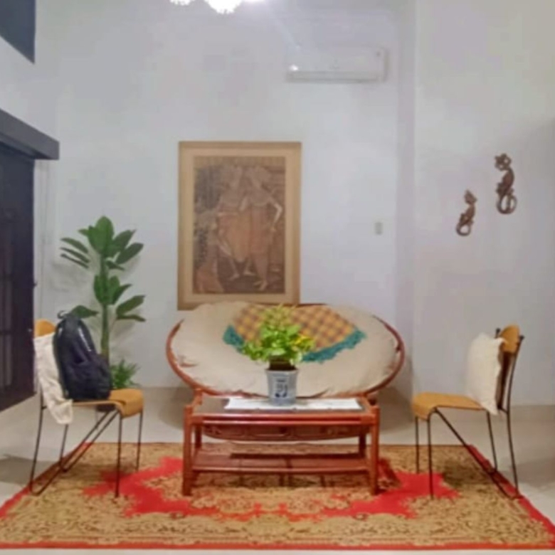 LAMANDAU NO. 13-3BR-LIVING AREA