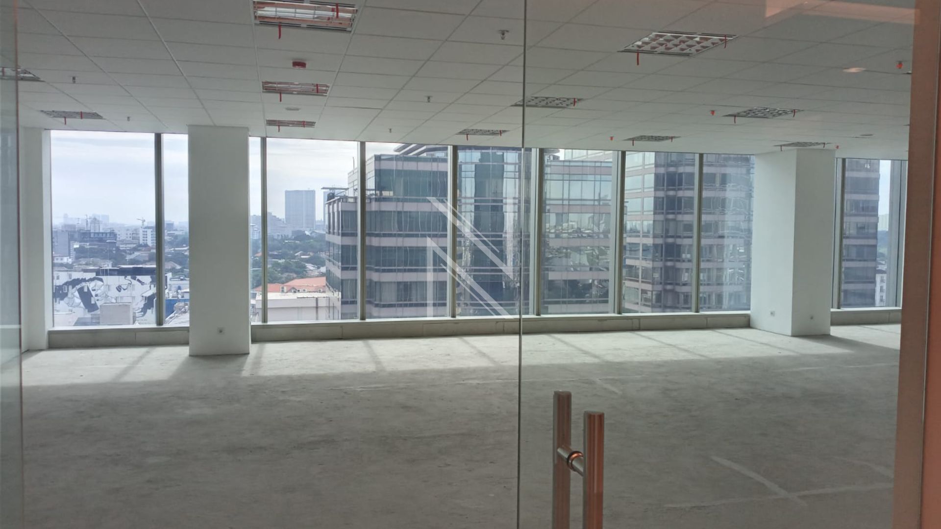 Practical CBD with Smart Layout at Lippo Thamrin