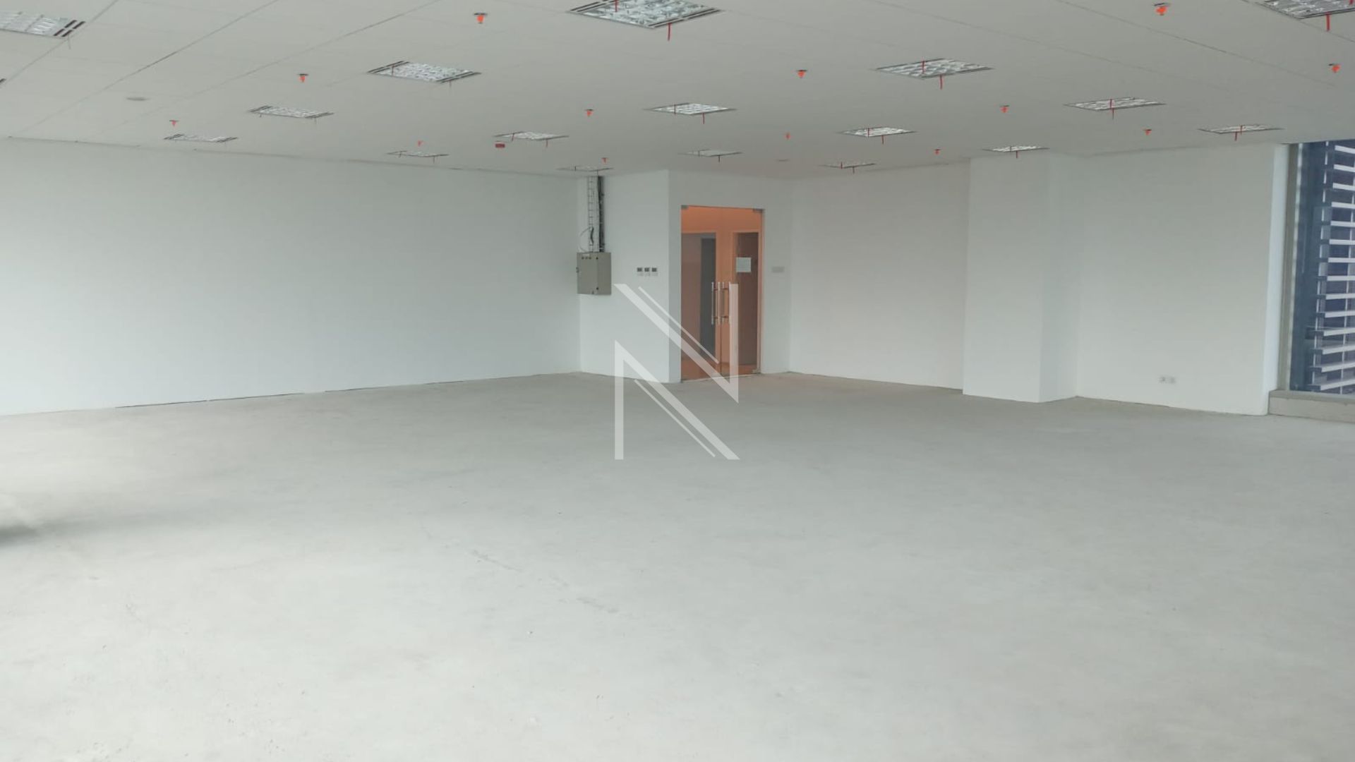 Strategic and Premium Workspace at Lippo Building