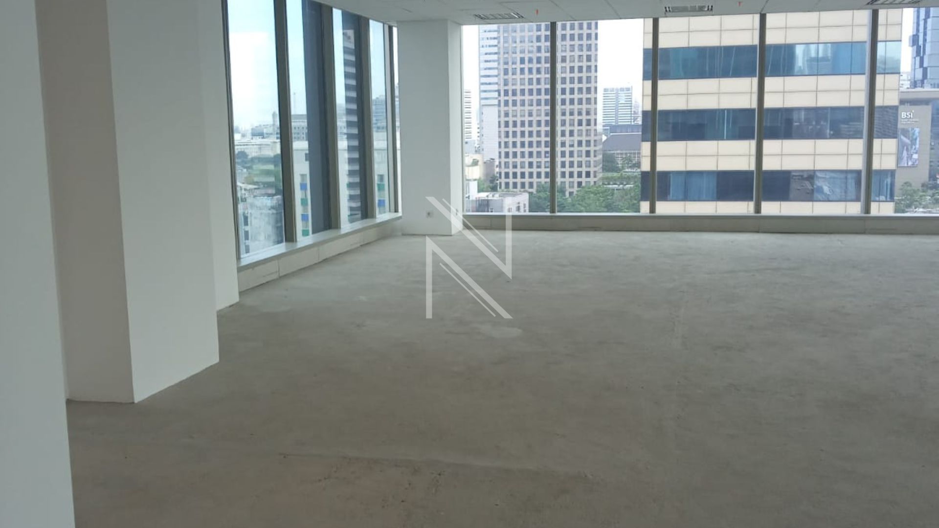 LIPPO THAMRIN OFFICE- 218 - SECONDARY AREA