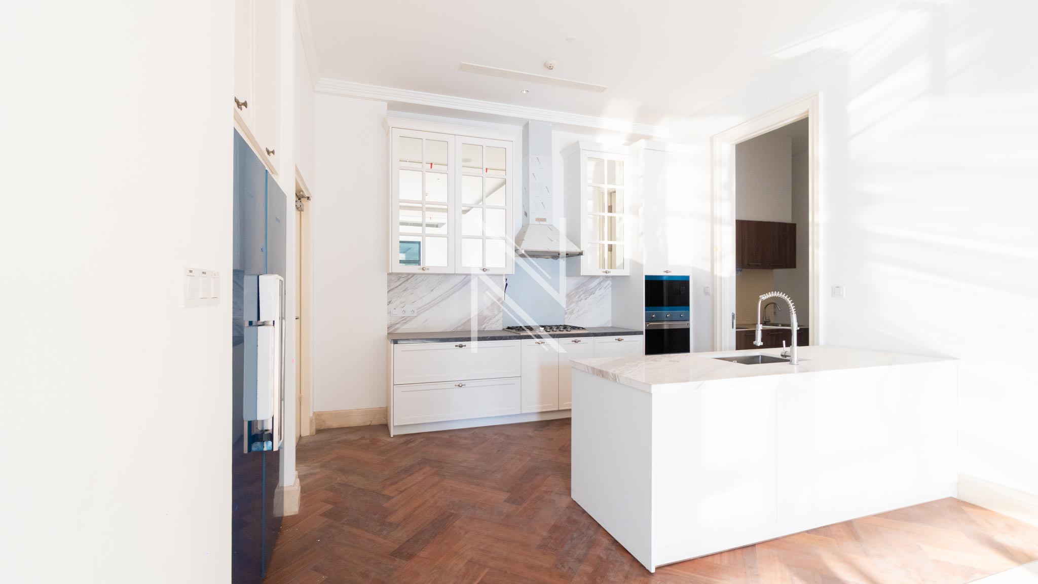 LeParc-3BR-KITCHEN AREA WIDE Refined 3BR Residence at Le Parc