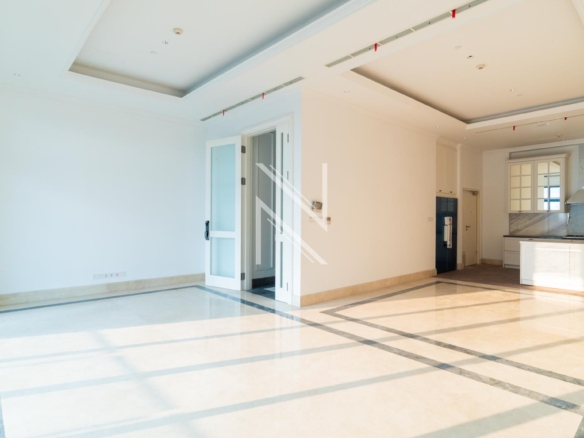 LeParc-3BR-LIVING & DINING AREA OPEN SPACE