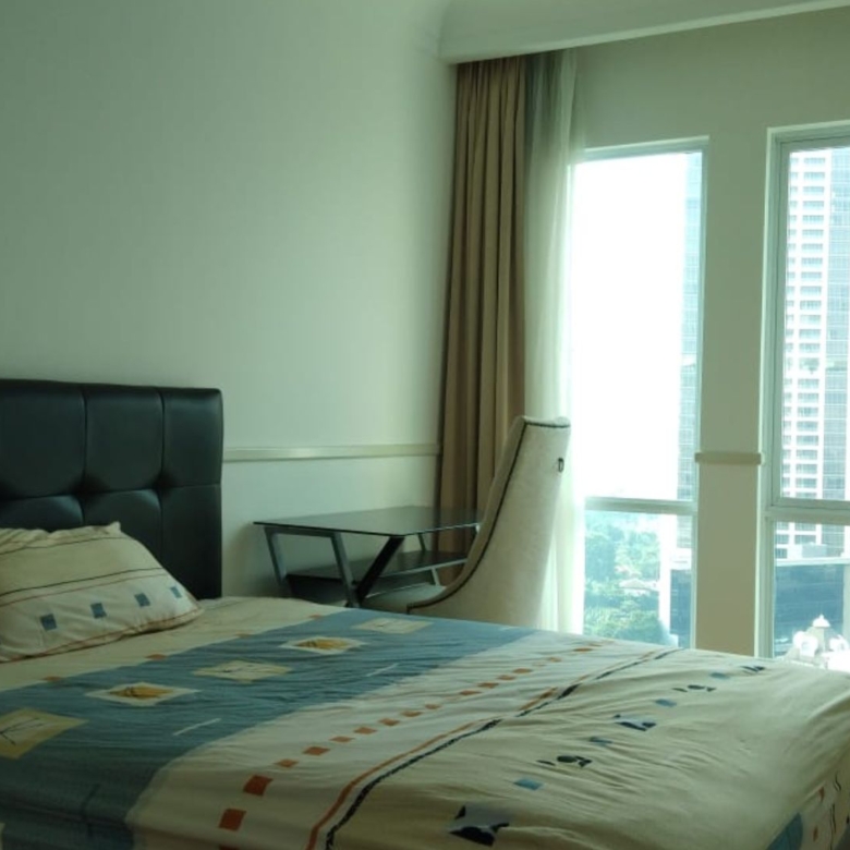 PAKUBUWONO RESIDENCE 18C-3BR-BEDROOM 2