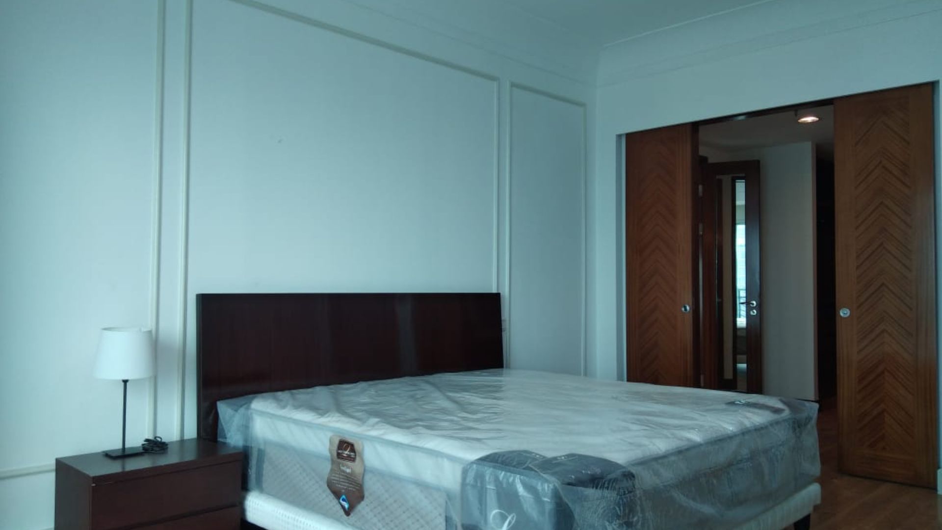 PAKUBUWONO RESIDENCE 18C-3BR-BEDROOM 3 Refined 3BR in Prime Pakubuwono Residence