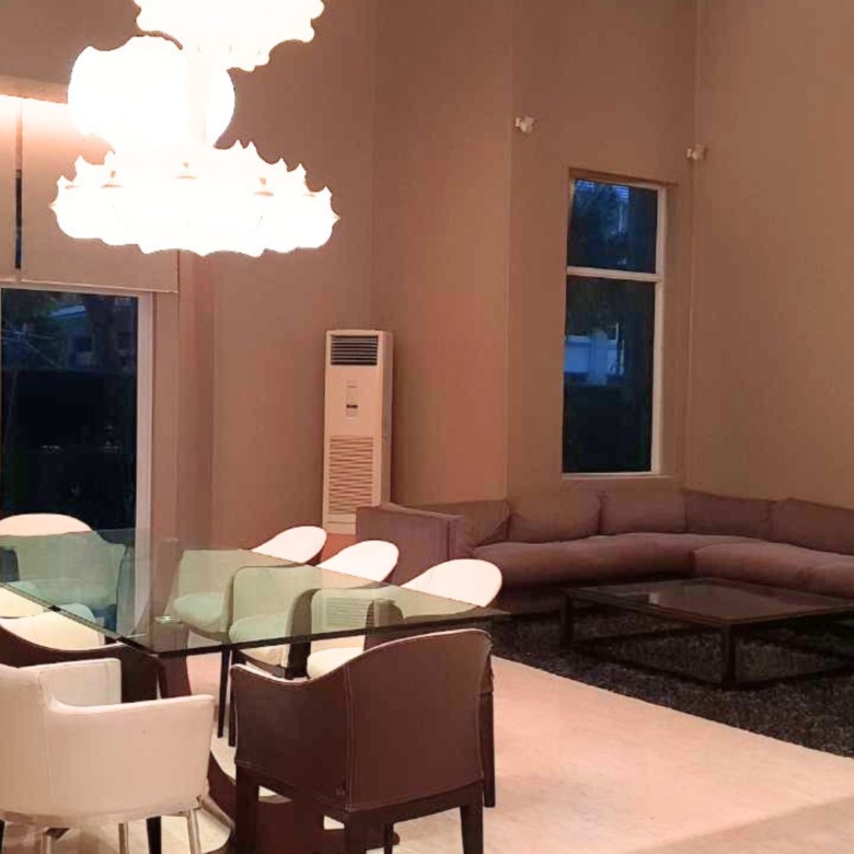 PAKUBUWONO RESIDENCE 1A-4BR-DINING & LIVING AREA