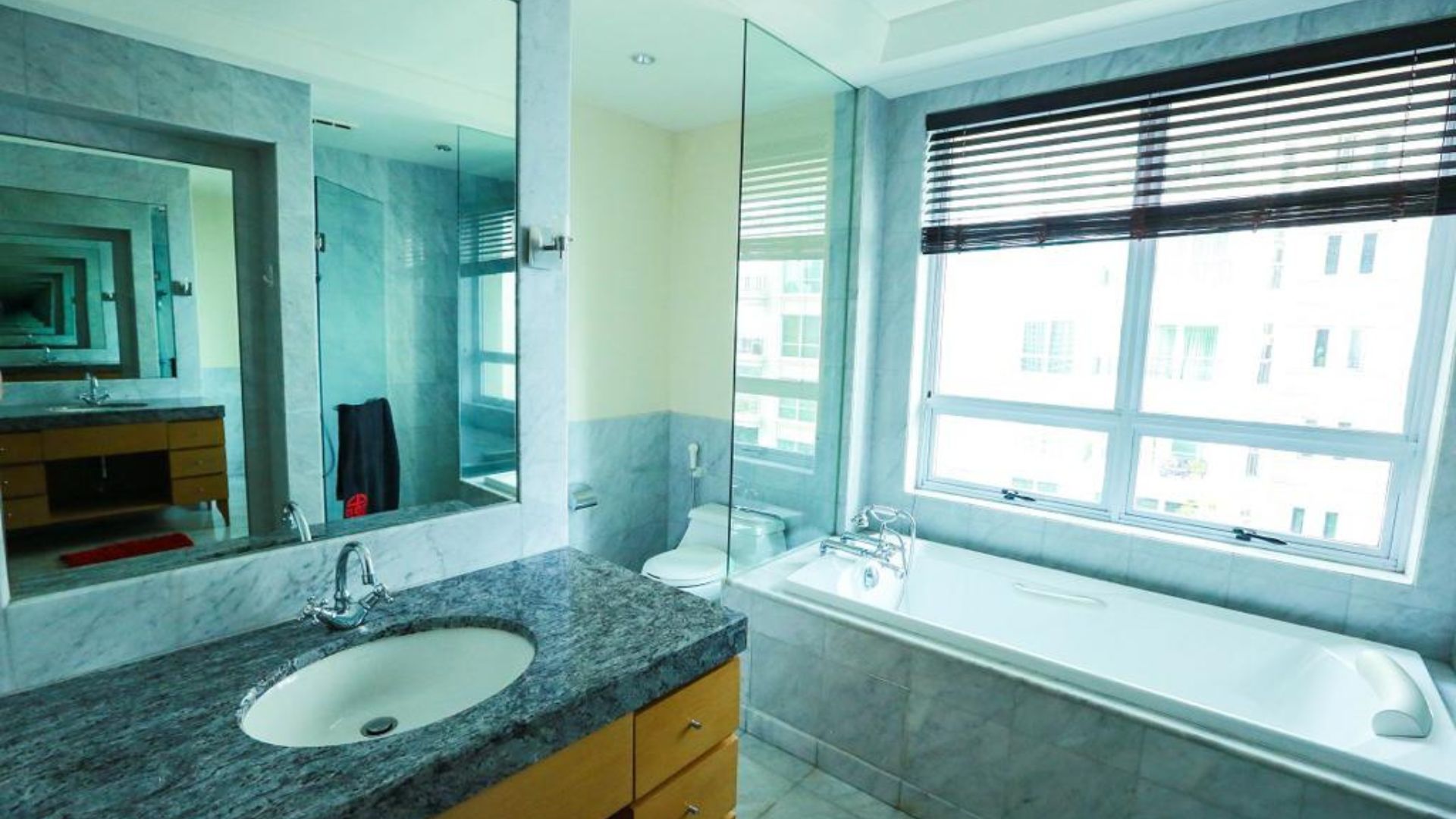 Sophisticated 2BR Living in Pakubuwono Residence