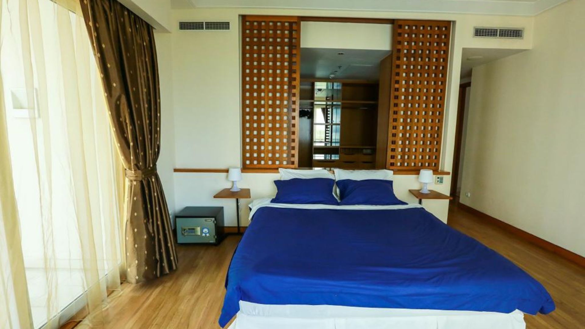 Sophisticated 2BR Living in Pakubuwono Residence