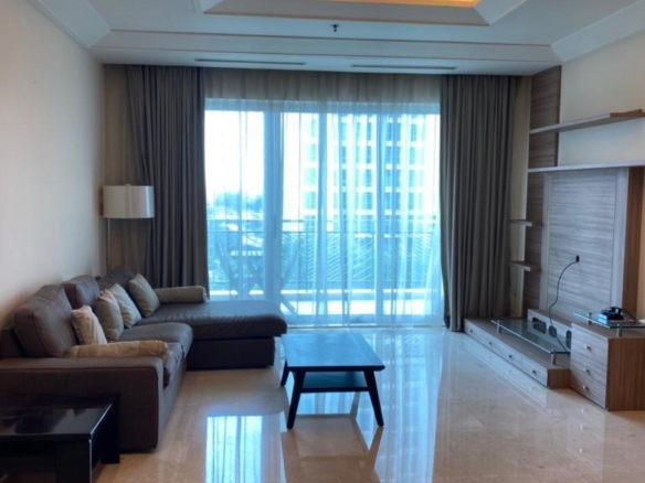 PAKUBUWONO RESIDENCE-2BR-LIVING AREA