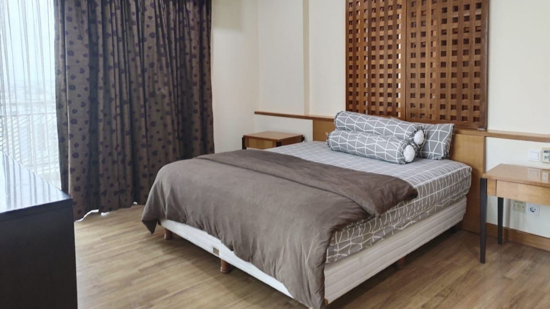 PAKUBUWONO RESIDENCE-3+1BR-BEDROOM 1 Premium 3+1BR Living at Pakubuwono Residence