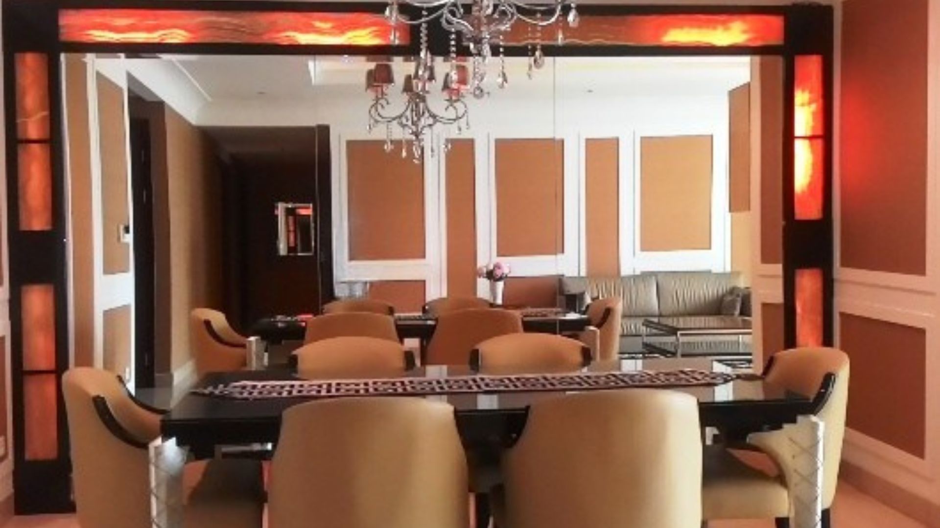 PAKUBUWONO RESIDENCE-3BR-DINING AREA PAKUBUWONO RESIDENCE-3BR-DINING AREA