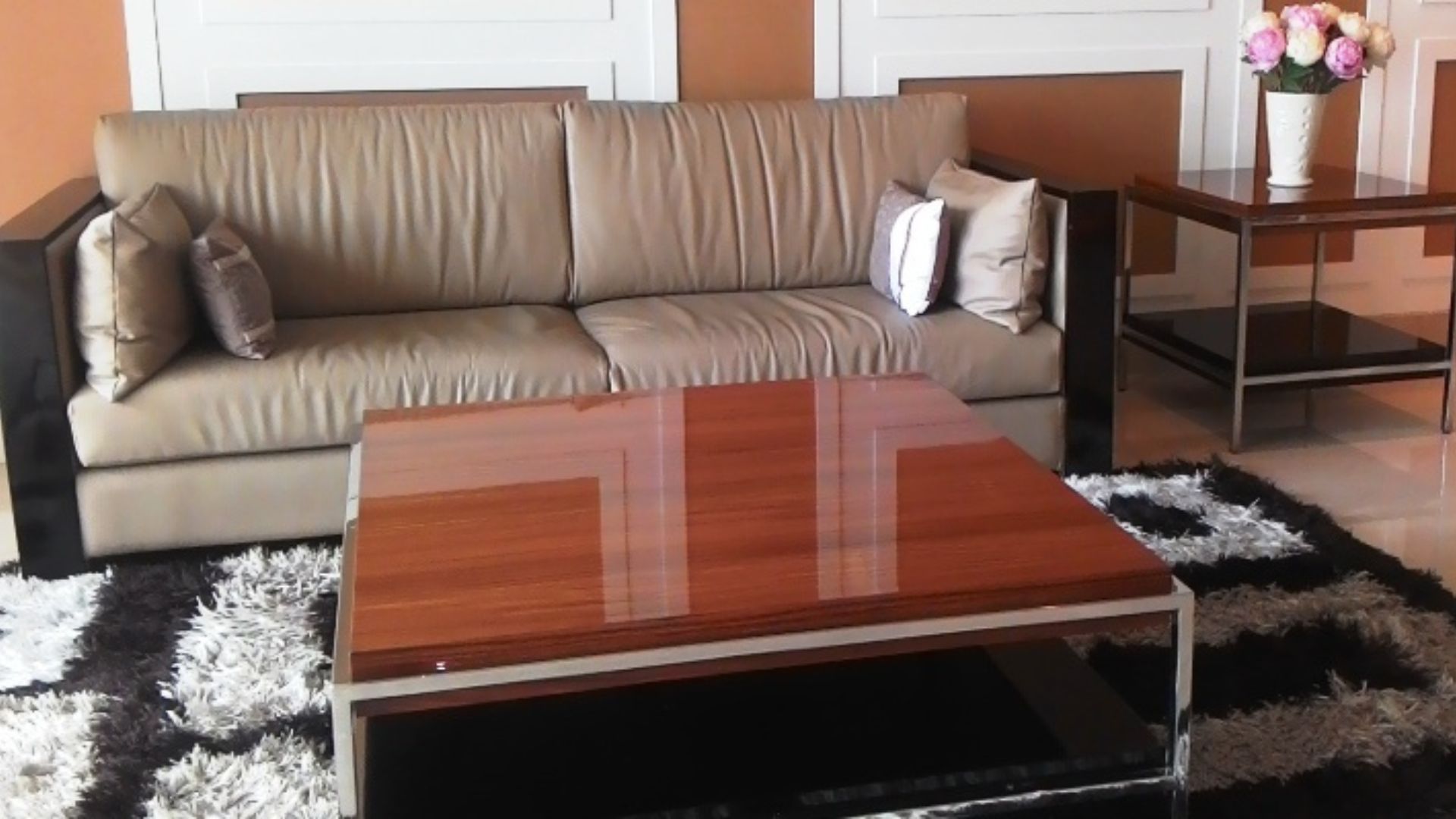 PAKUBUWONO RESIDENCE-3BR-LIVING AREA Luxury 3BR Living at Pakubuwono Residence