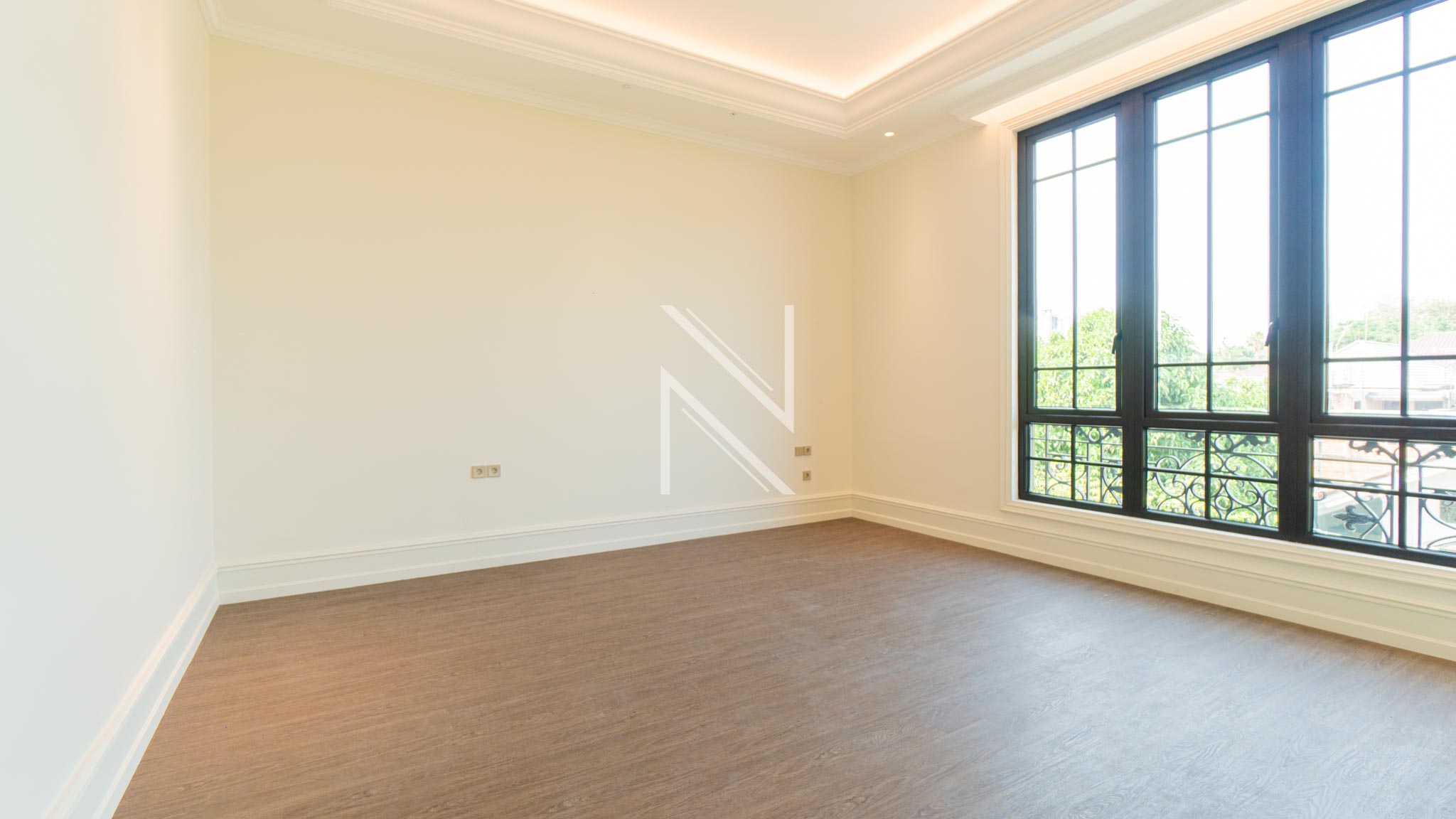 Elegant 4BR Family Home – Kebayoran Baru