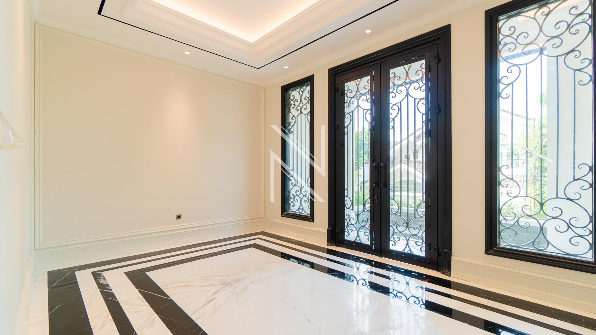 Elegant 4BR Family Home – Kebayoran Baru
