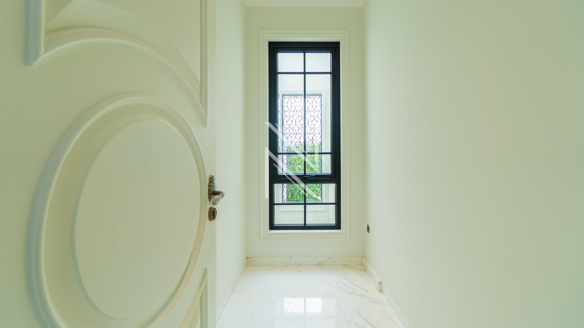 Elegant 4BR Family Home – Kebayoran Baru