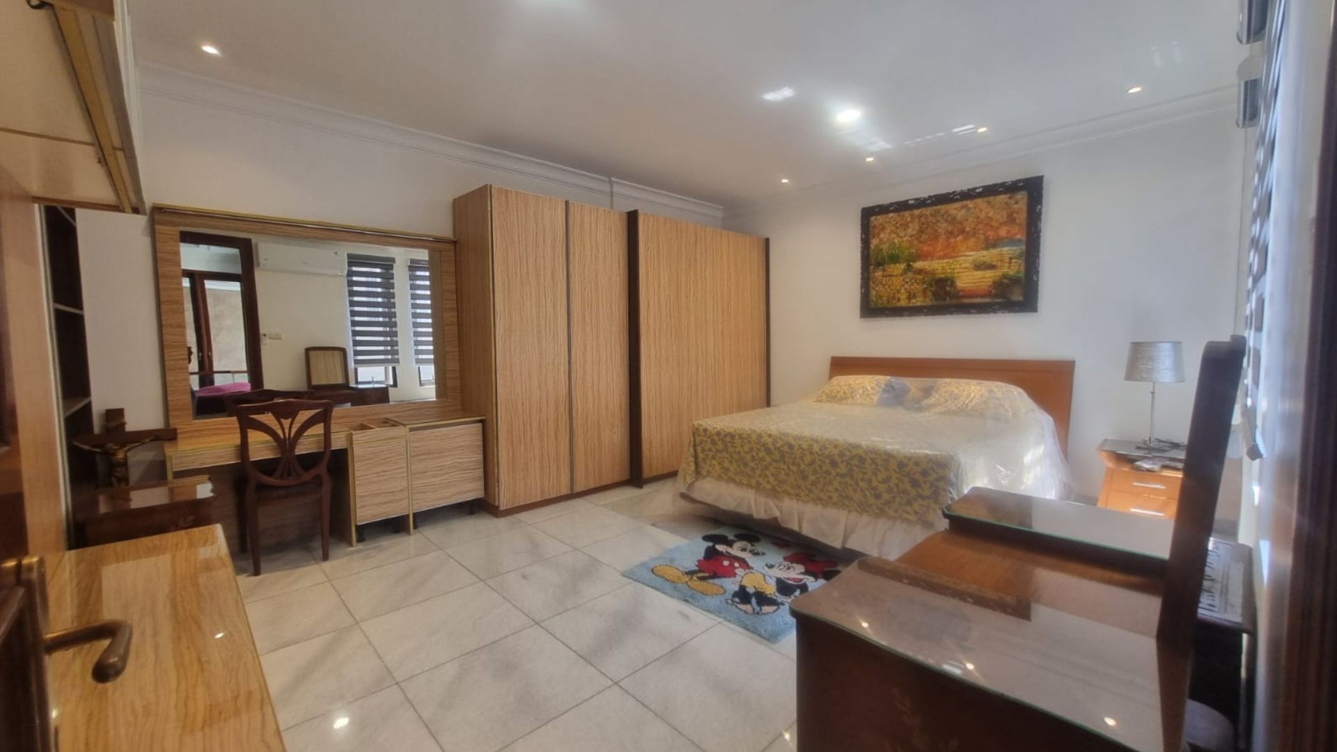 Elegant 4BR Home with Green Enviroment – Pondok Indah