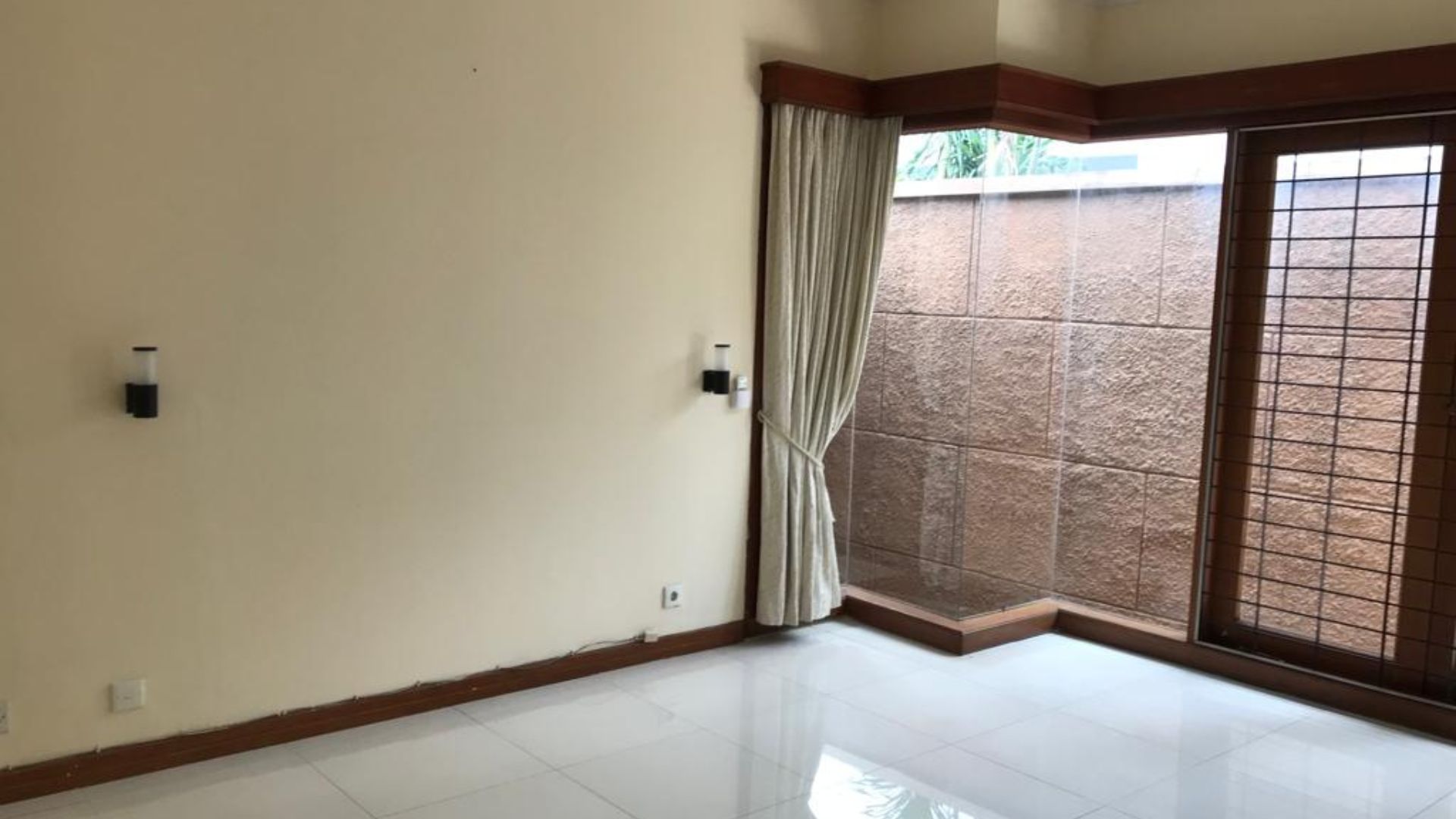 PONDOK INDAH-4BR-BEDROOM 2 ANGLE 1 Prestigious 4BR Family Home
