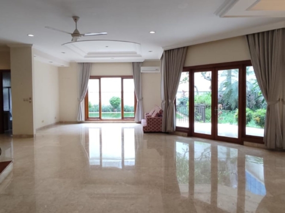 For Rent House South Jakarta Pondok Indah Luxurious 5BR for Familiy Residence