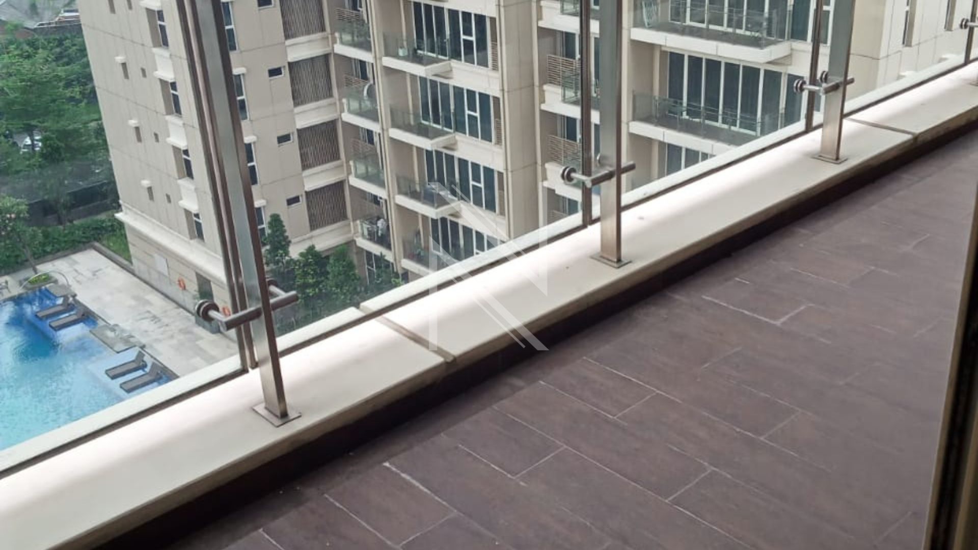 PONDOK INDAH – NO PDRES021 – BALCONY Large 3BR for Family Comfort – Pondok Indah Residence