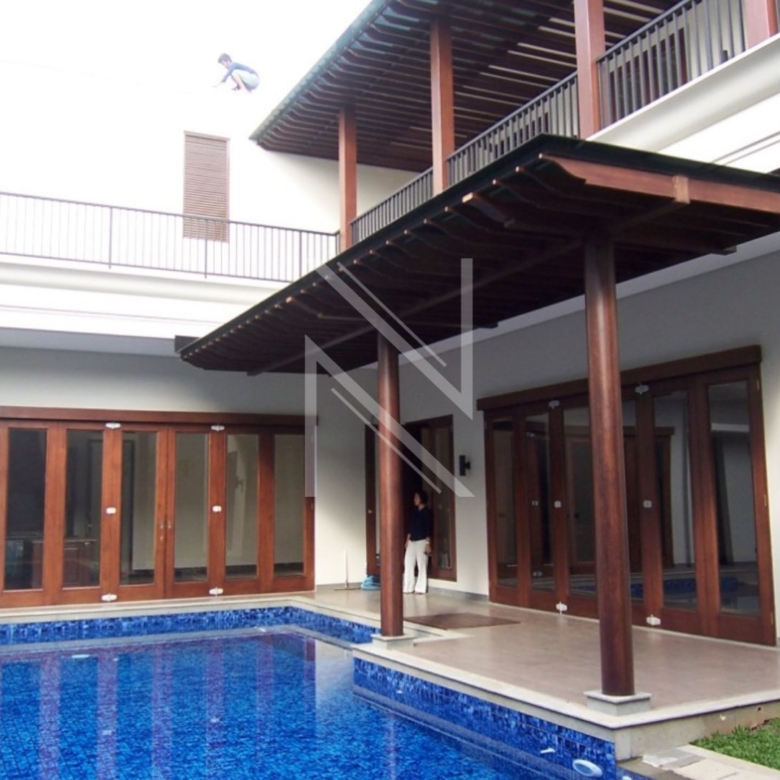 PONDOK INDAH - NO PNDIND237 - SWIMMING-POOL