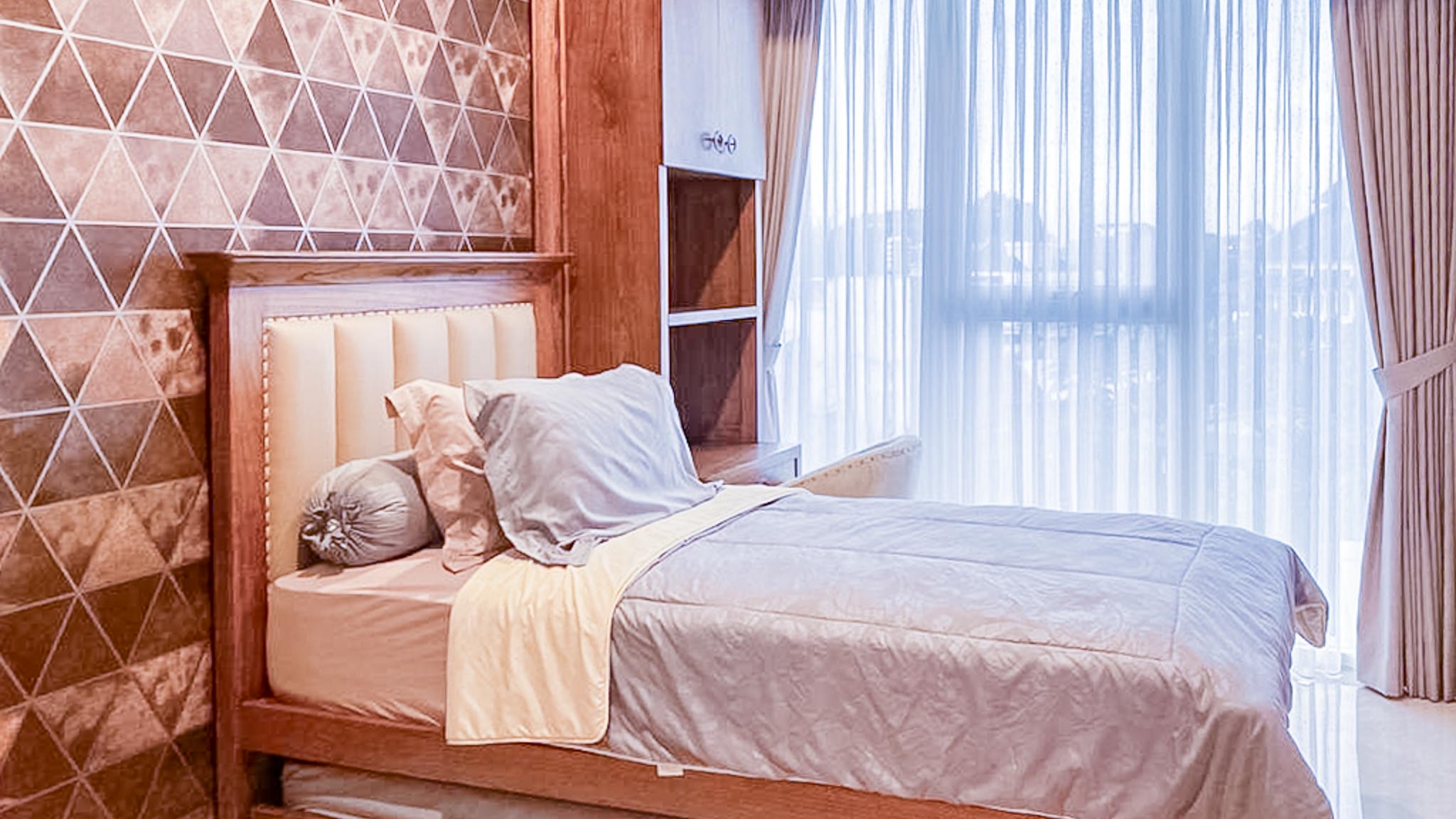 Prestigious 2BR Living Stay at Pondok Indah Residence