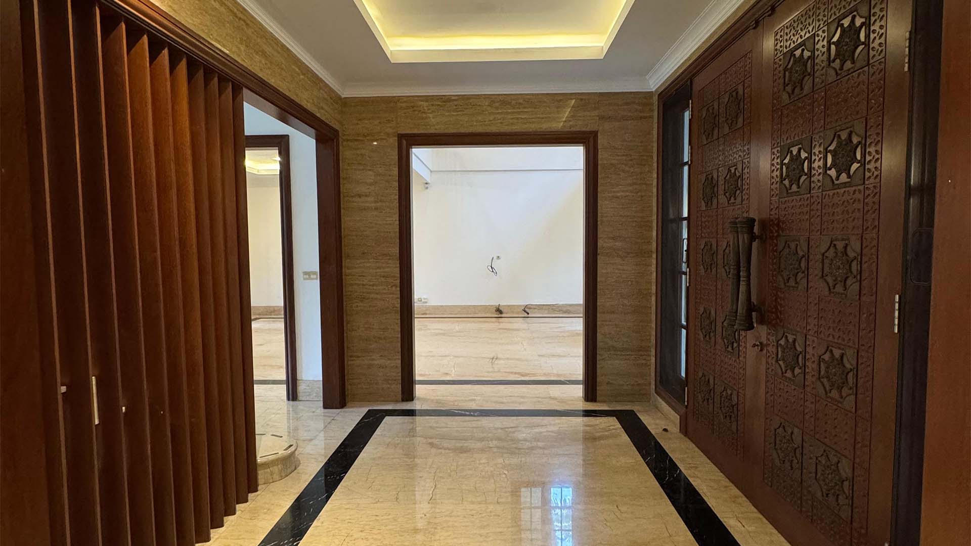 PURI MUTIARA 6-6BR-FOYER AREA Expansive 6BR for Large Families at Cilandak